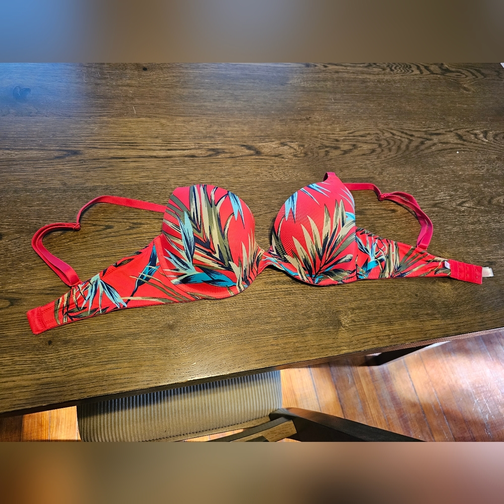 Victoria secret push up bra